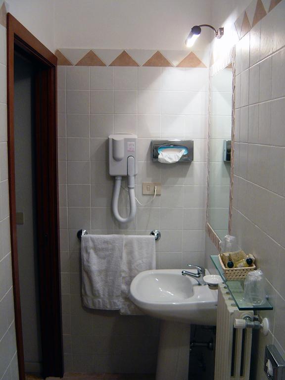 Casa Gori Panzió Certaldo Szoba fotó
